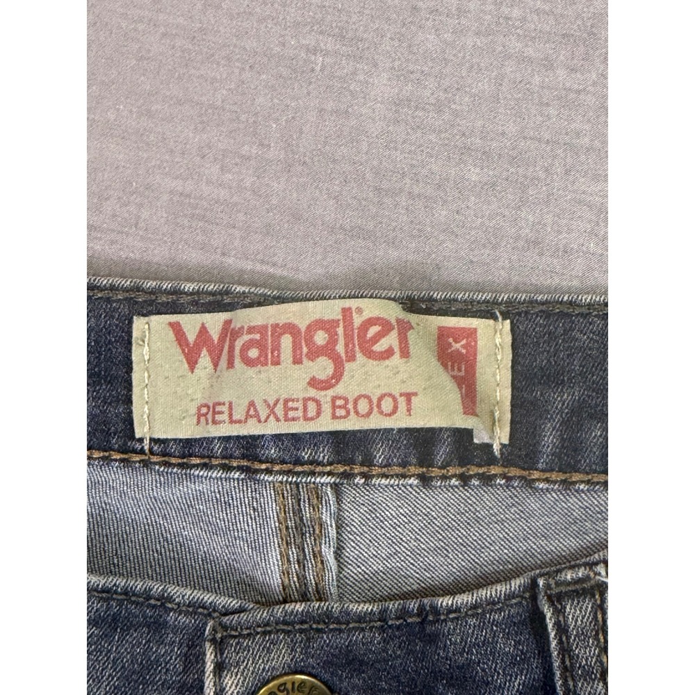 Wrangler Relaxed Boot Jeans Womens 32x32 Blue Excellent Stretch Flex Denim - Picture 6 of 10